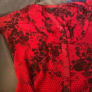 Torrid red top